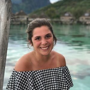 Meet your Posher, Lauren